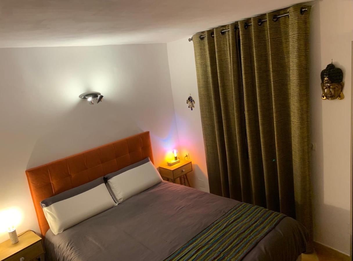PILA&BED Montpellier Centre Corum Comédie - Chambre calme climatisée - Quiet air-conditioned room Exterior foto